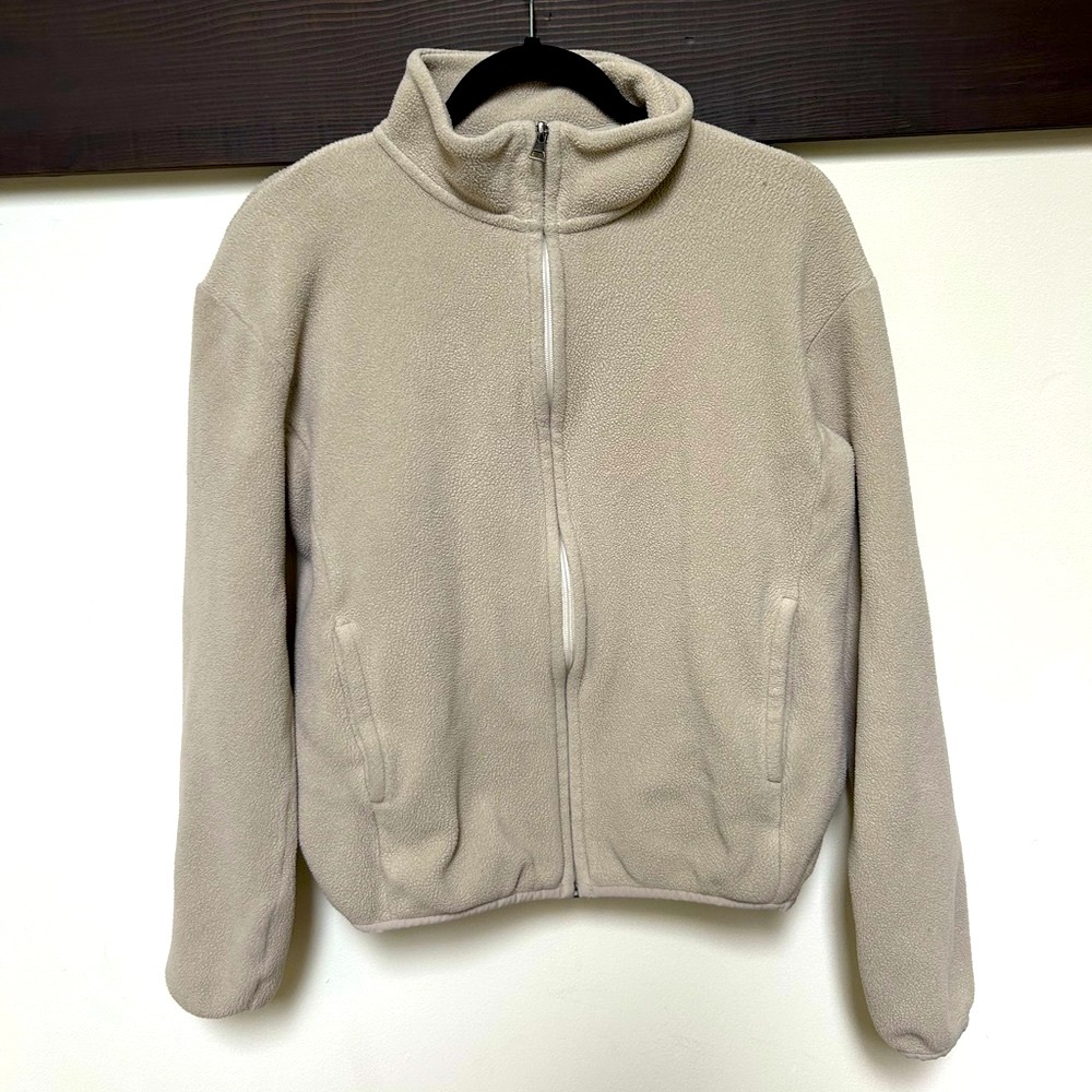 Uniqlo Cozy Tan Zip-Up Fleece Jacket